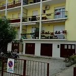 דירה Riva Foscolo *