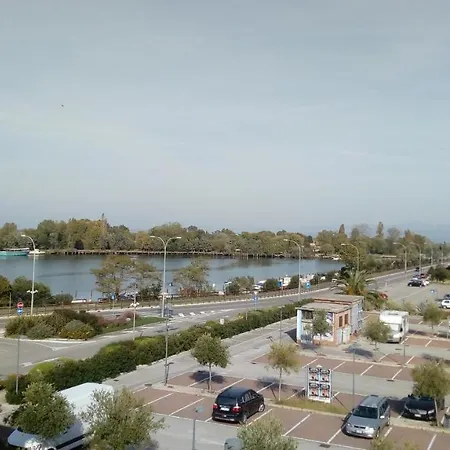 דירה Riva Foscolo