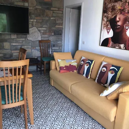 Appartamento Riva Foscolo *