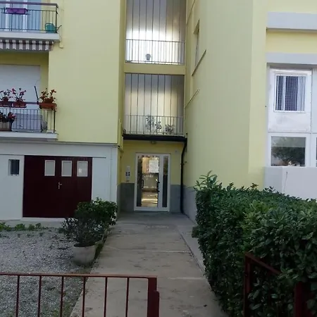 Apartment Perco Riva Foscolo *